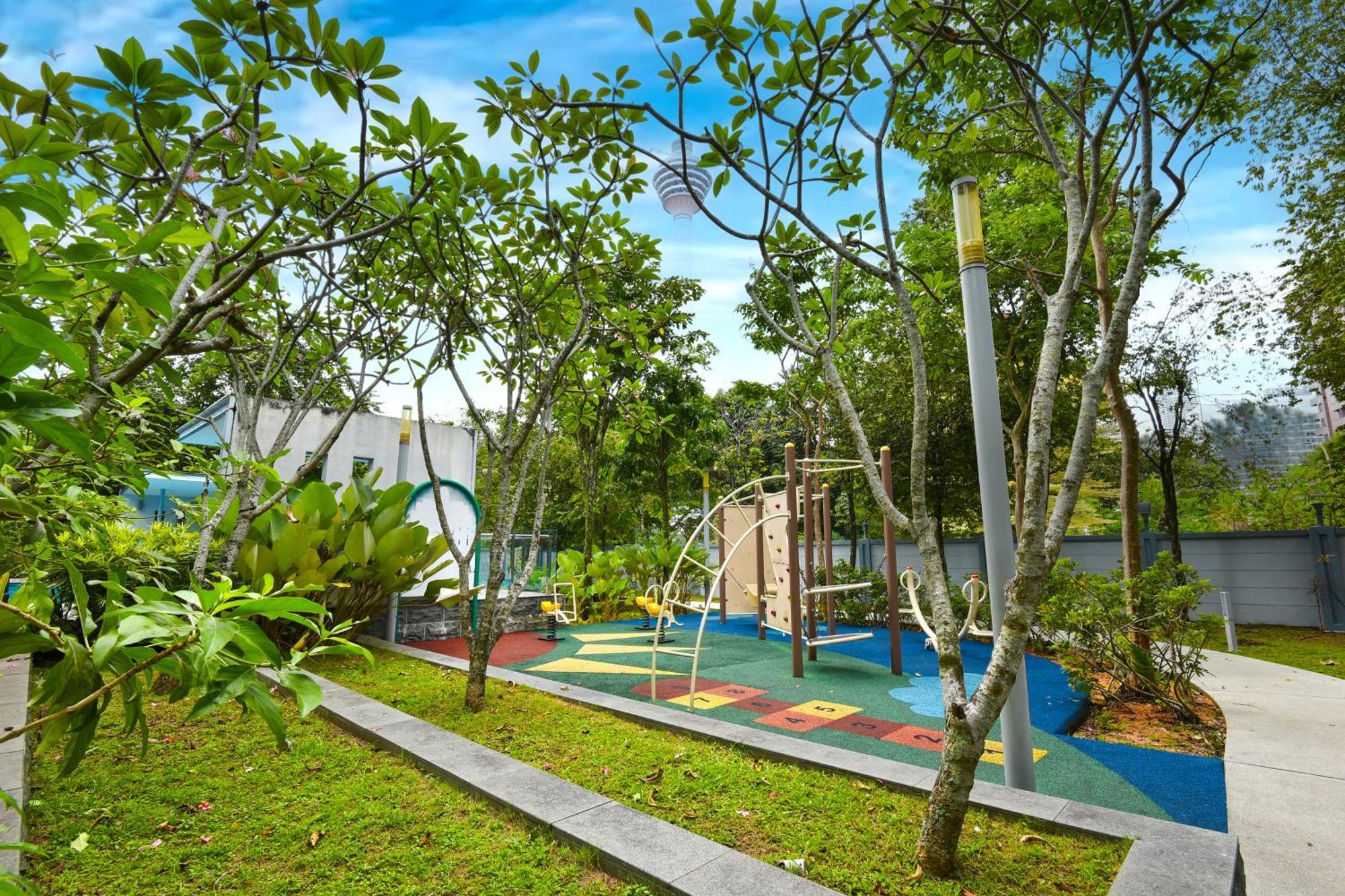 Sunday Hotel Near Petronas Twin Tower Formerly Suasana Suites Kuala Lumpur Zewnętrze zdjęcie